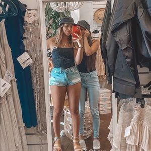 Meet your Posher, Layla